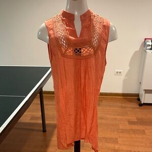 Bobeau Coral Sleeveless Lace Blouse